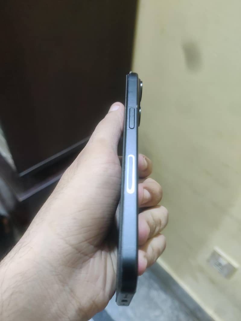 Apple iPhone 15 3