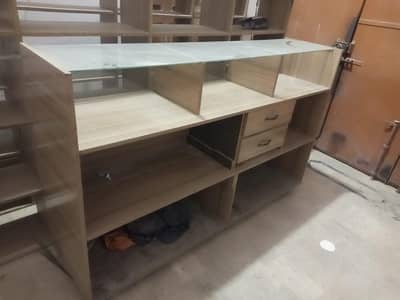 2 shelfs and 1 counter