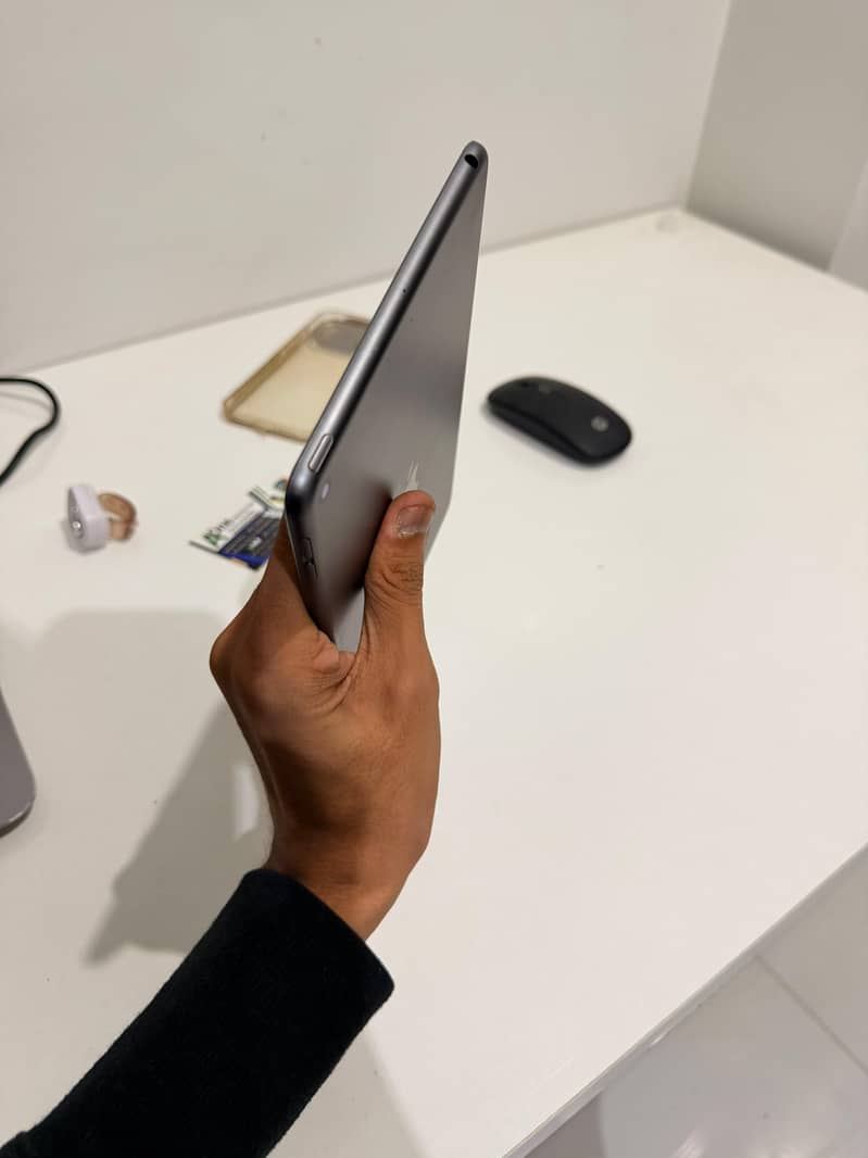 iPad Mini 5th Generation 64GB 5