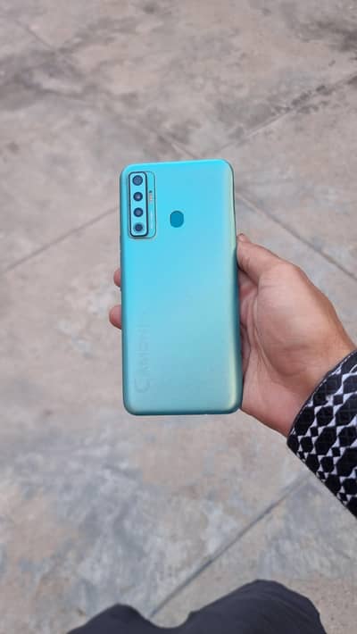 Camon 17