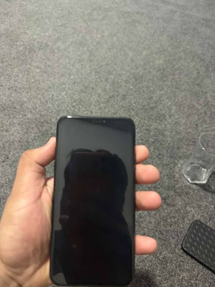Apple iPhone 11 Pro Max 5