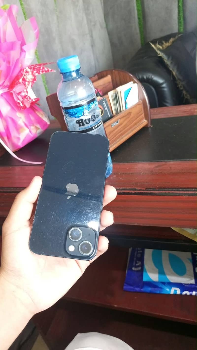 Apple iPhone 14 1