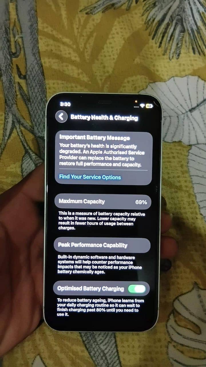 Apple iPhone 12 7