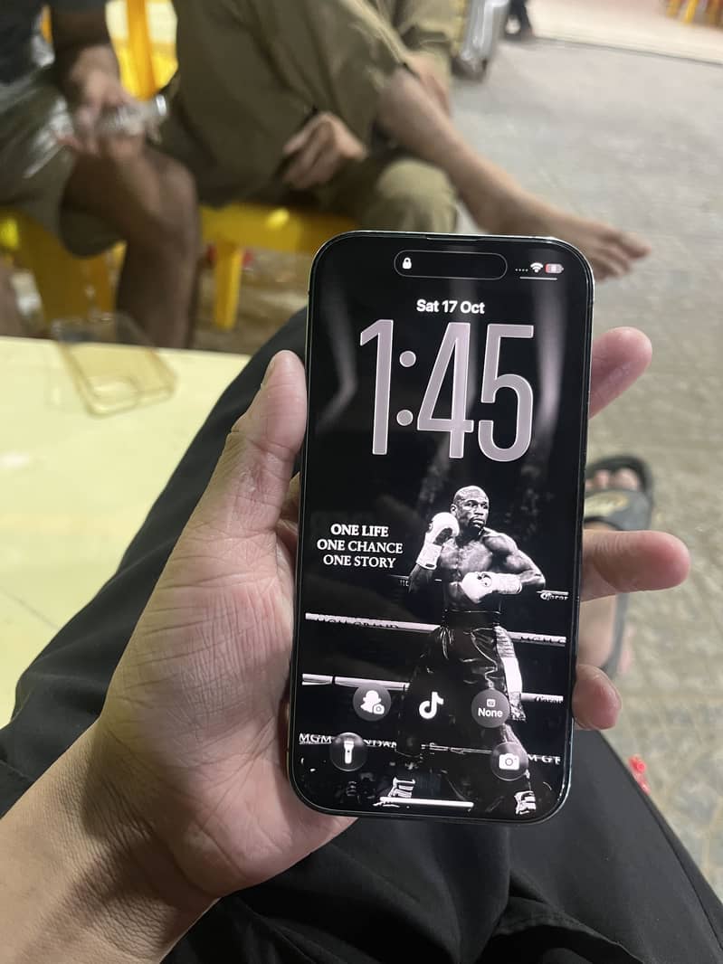 Apple iPhone 14 Pro 0