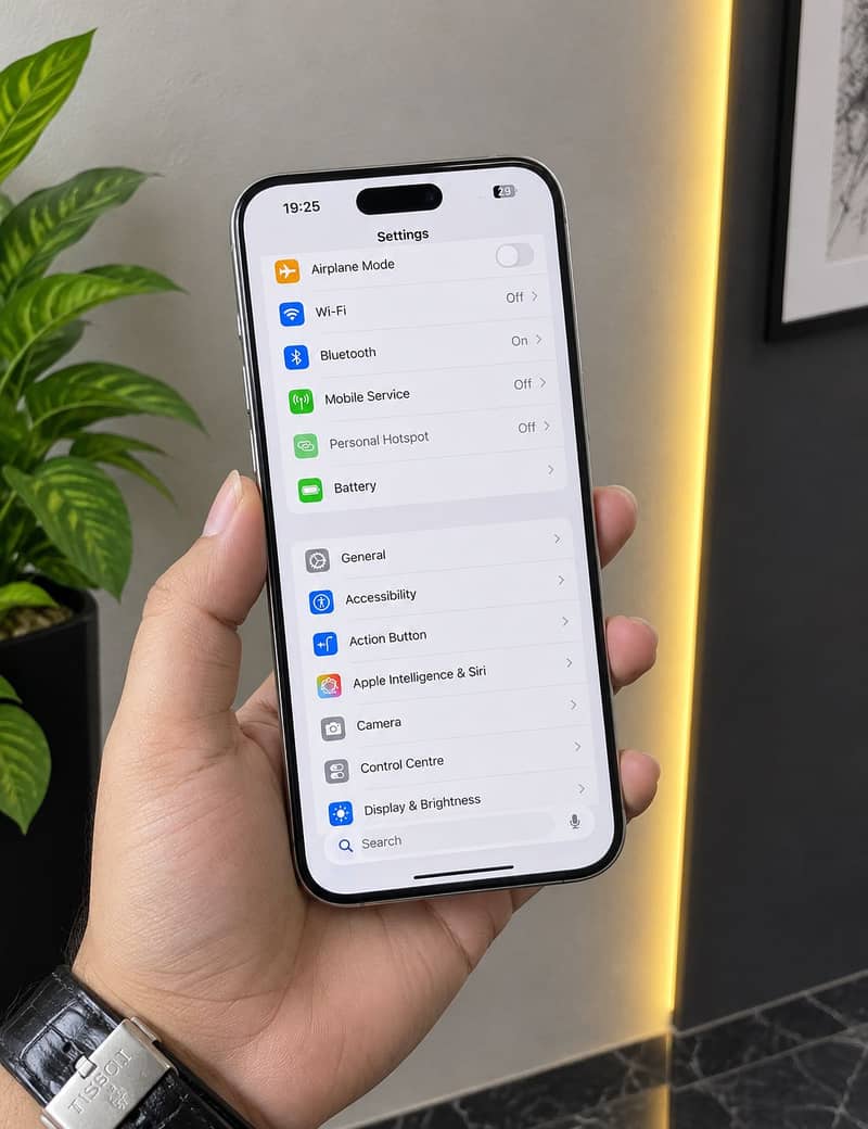 Apple iPhone 15 Pro Max 2