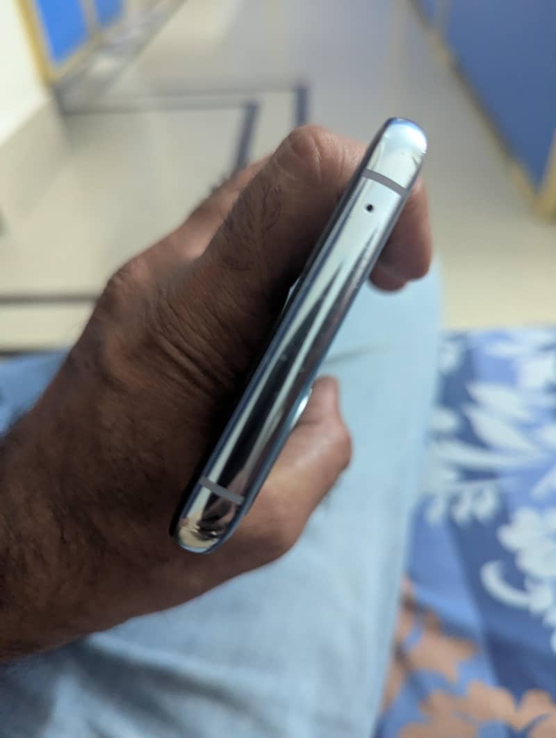 One Plus 8T 6