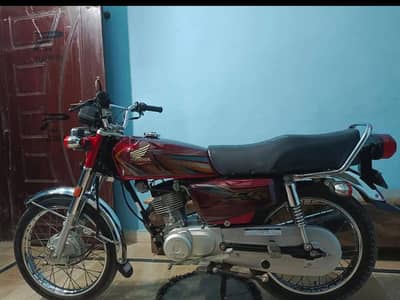 HONDA CG 125 2026 02 MOUNTH GOOD CONDITION