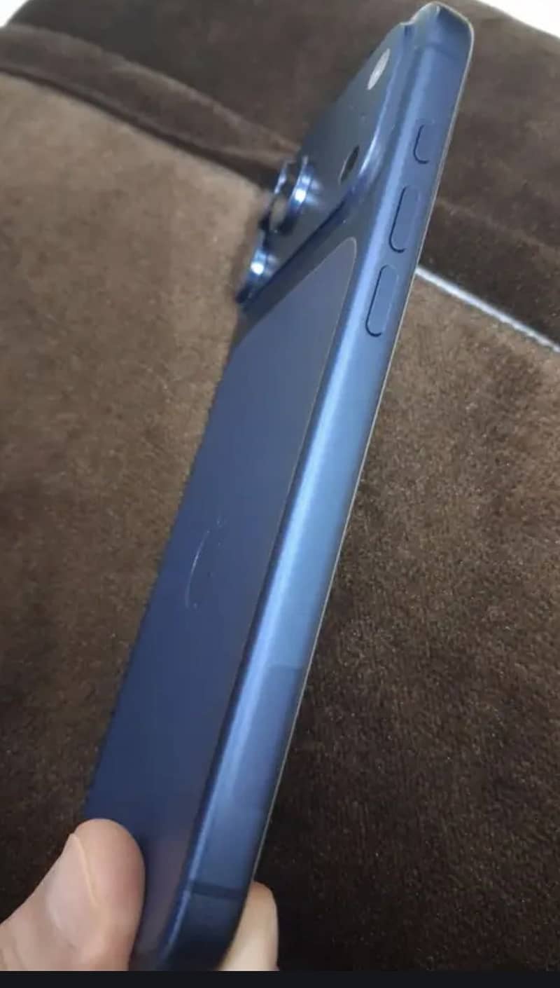Apple iPhone 17 Pro 3