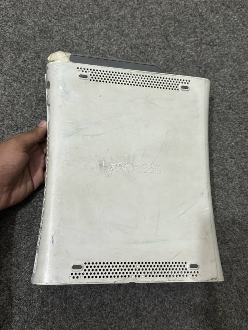 XBOX 360 FAT CONSOLE 2