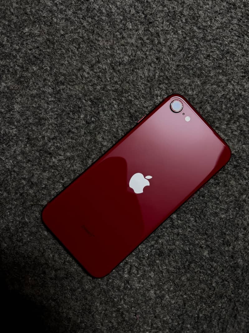 Apple iPhone SE 0