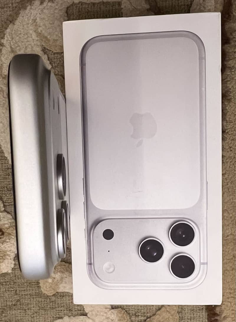 Apple iPhone 17 Pro 3