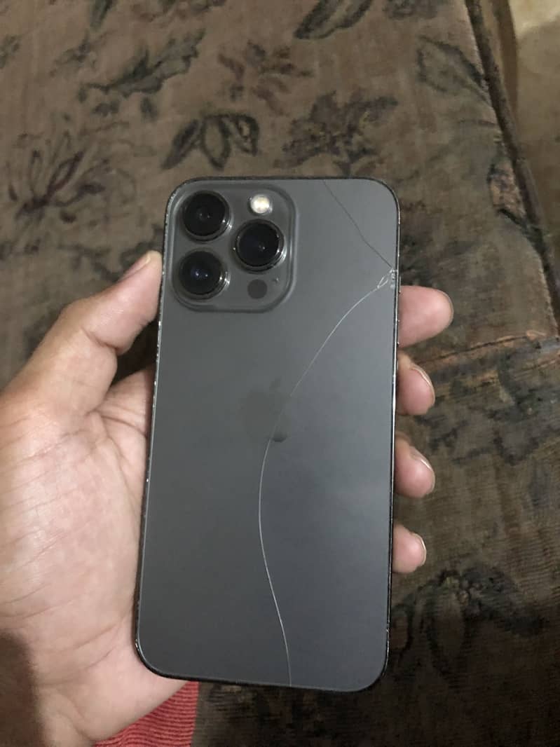 Apple iPhone 13 Pro 3