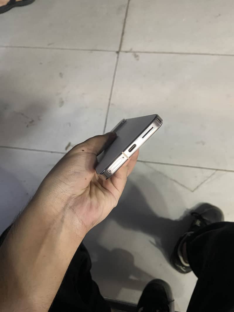 Google Pixel 9 Pro XL 4