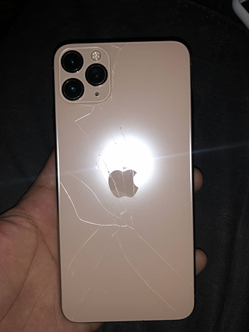 iPhone 11 Pro Max 0