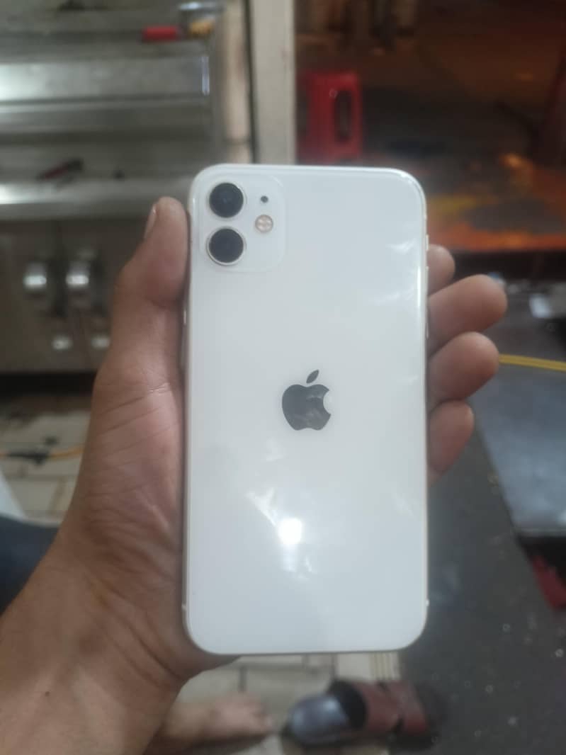 Apple iPhone 11 1