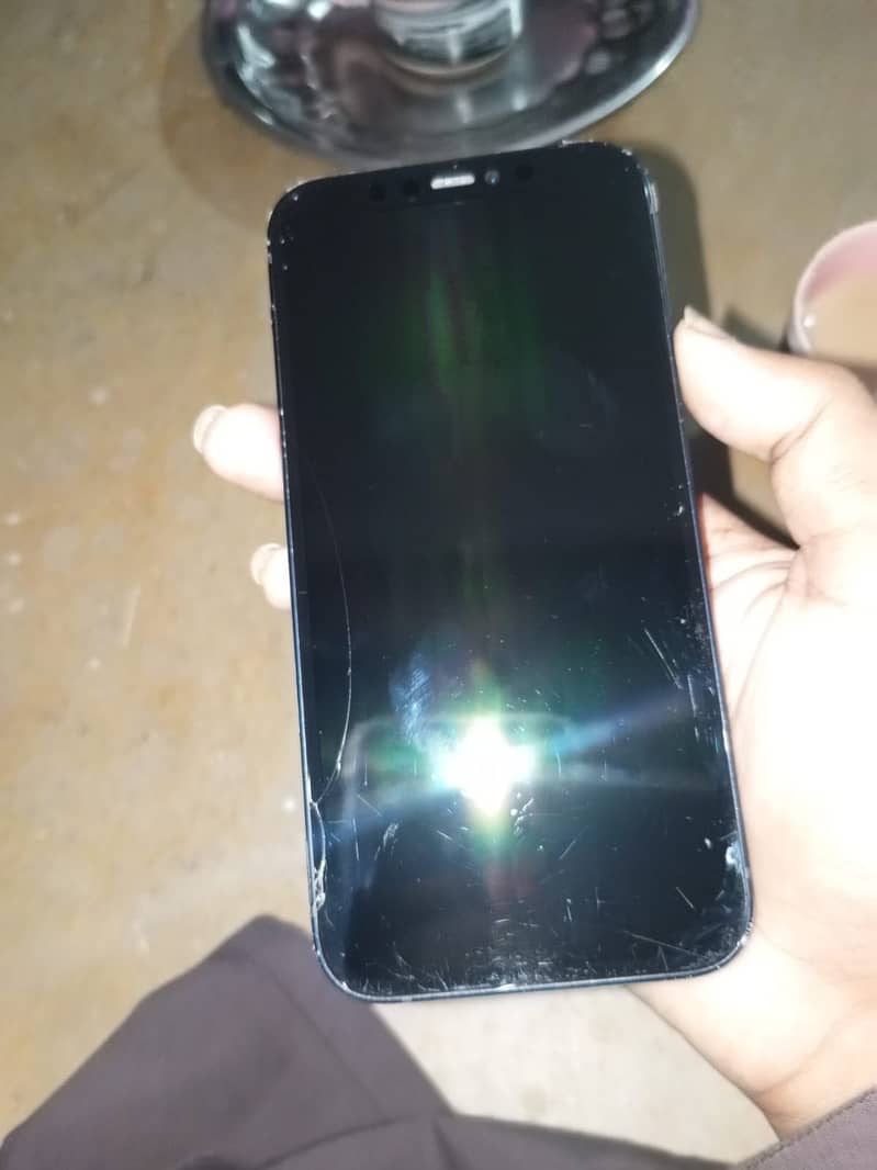 Apple iPhone 12 jv 9