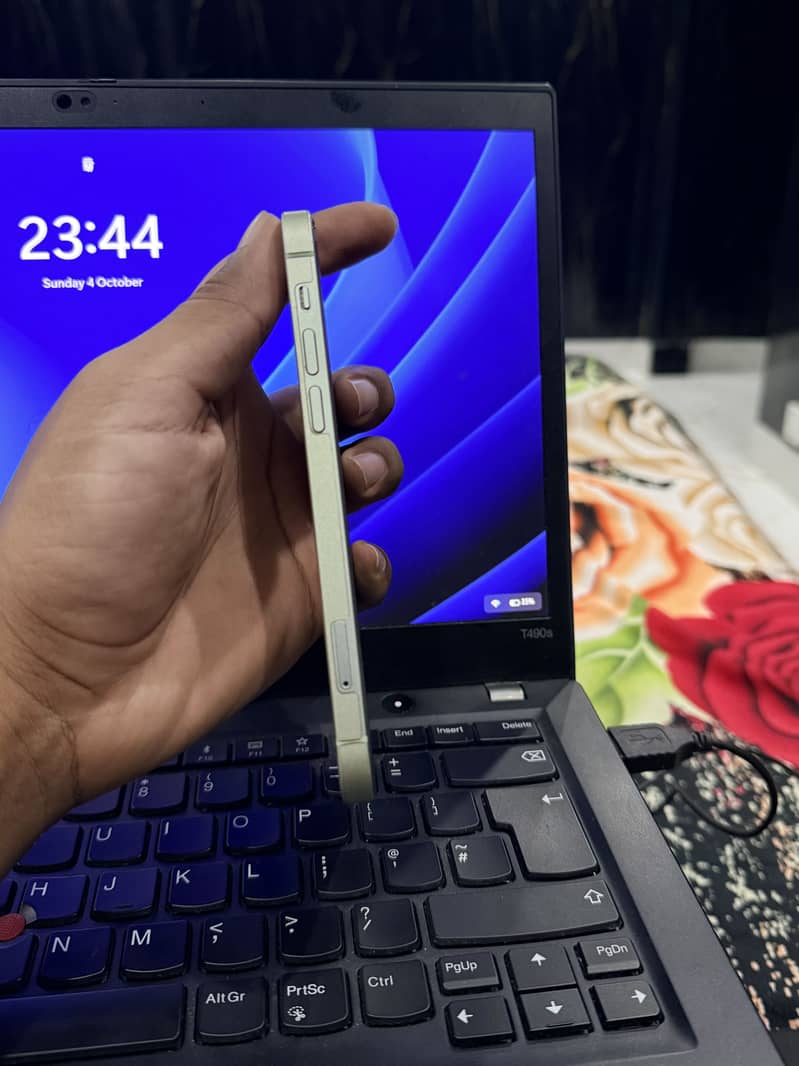 Apple iPhone 12 2