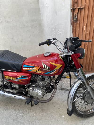 Honda CG125 Whatts app 03416732673
