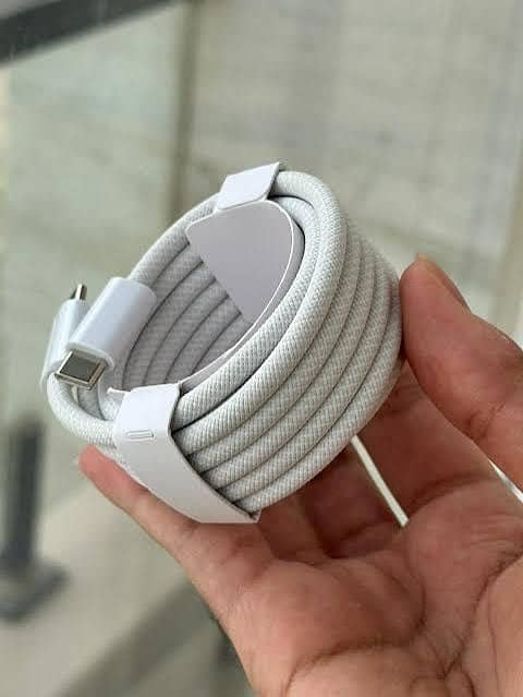 Apple Charging Cable 1