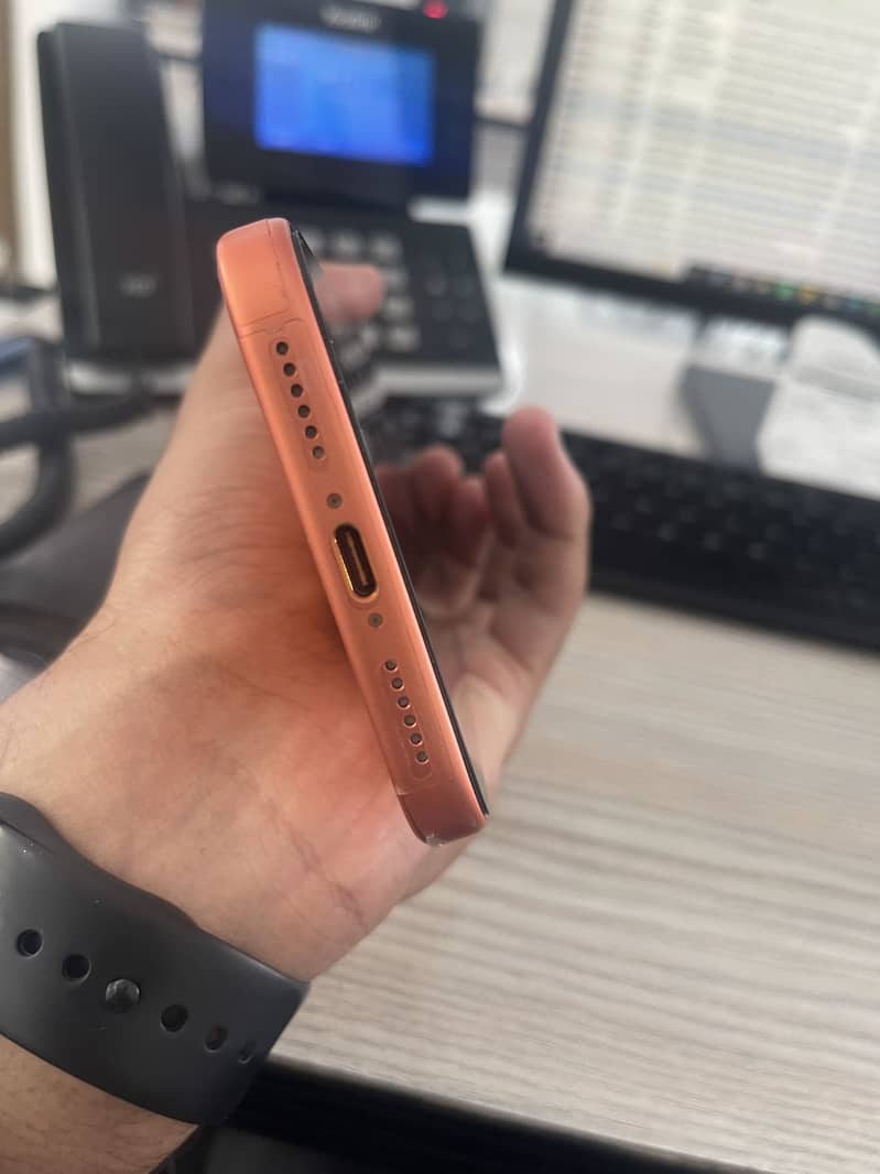 Apple iPhone 17 Pro Max 5