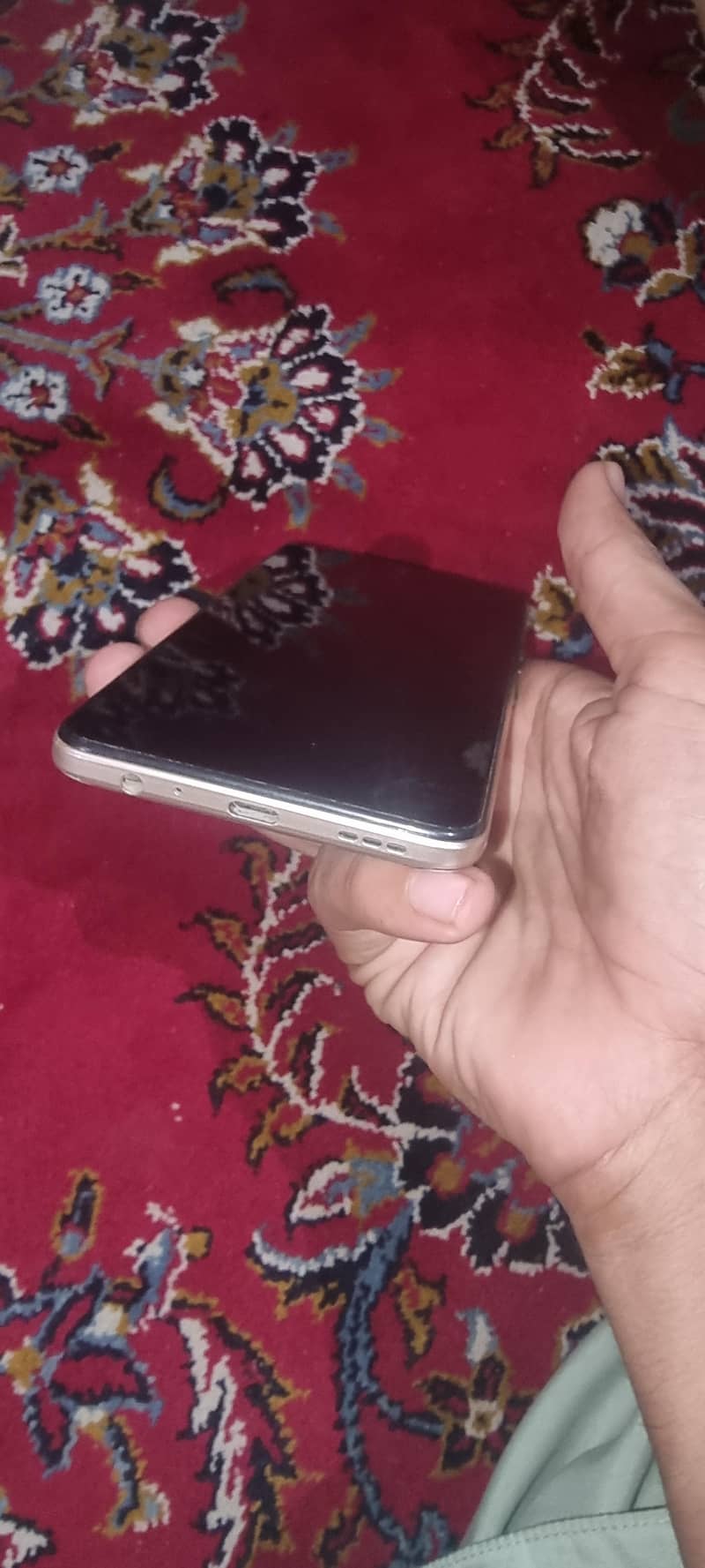tecno camon 18T 1