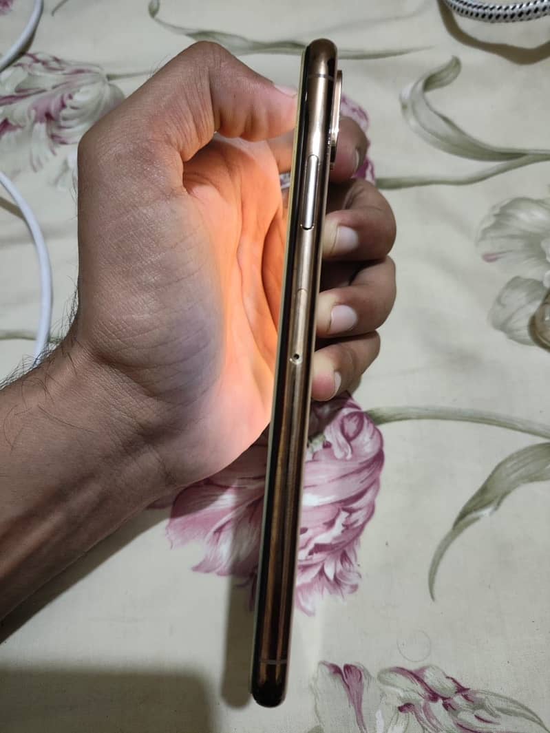 IPhone xsmax 3