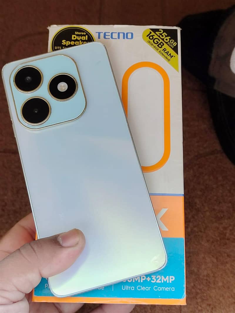 Tecno Spark 20 0