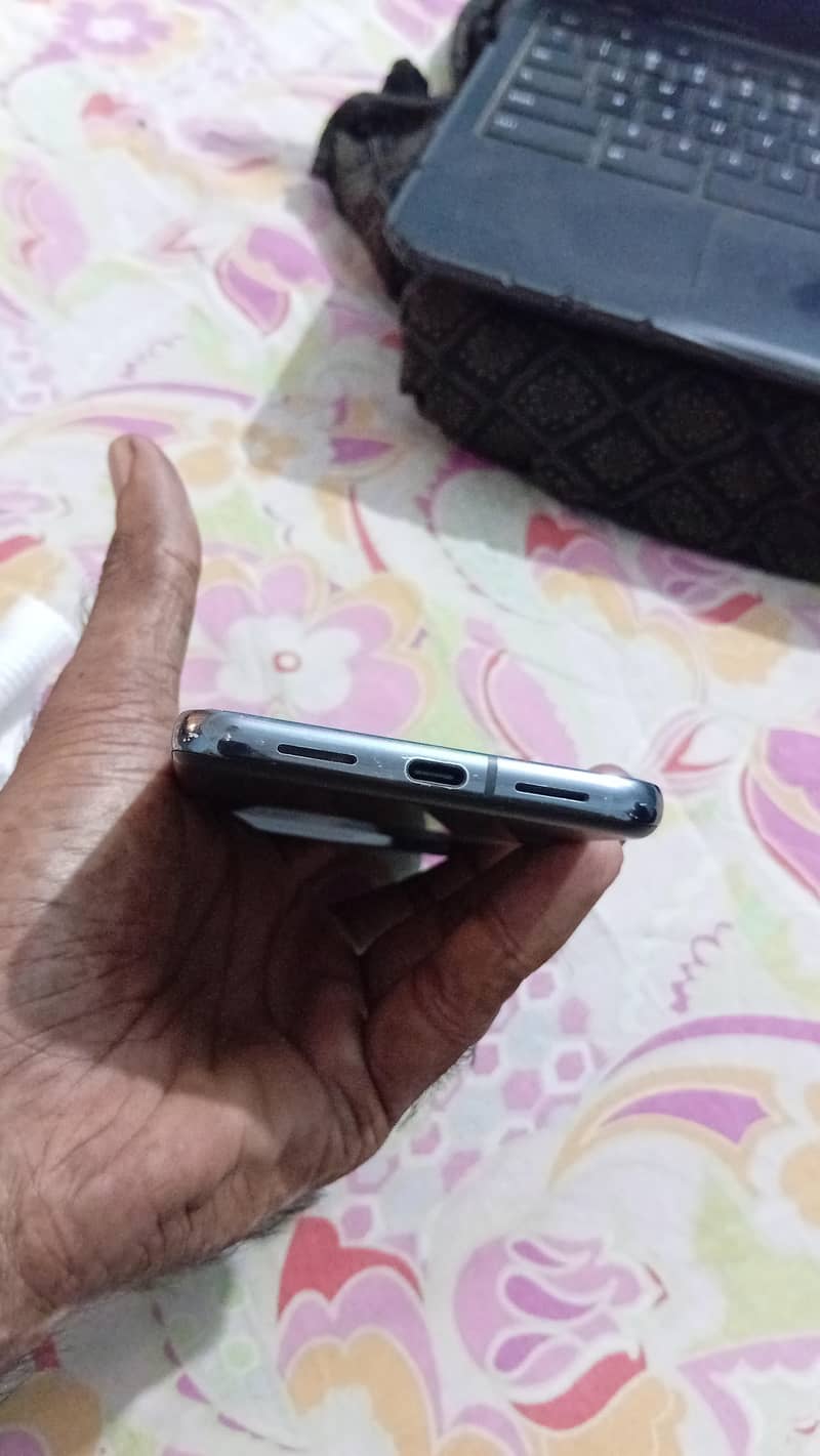 Google Pixel 8 Pro 1