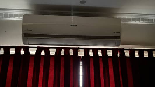 Orient Ultron e-Comfort, 1.5 ton Inverter AC