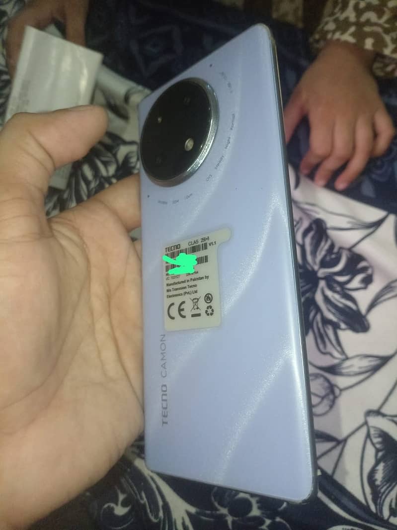 Tecno CAMON 30S 0