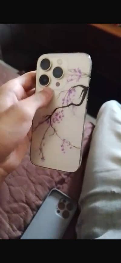 Apple iPhone 14 Pro