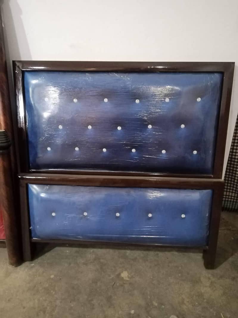 single beds 17