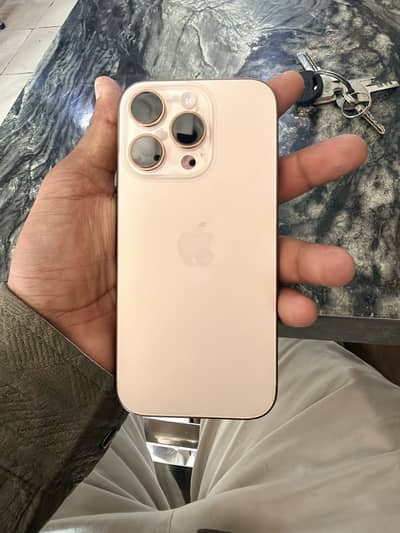 Apple iPhone 16 Pro