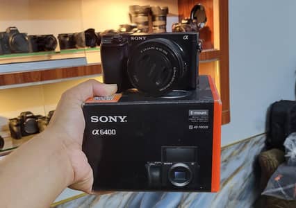 Sony a6400 with 16 50 lens