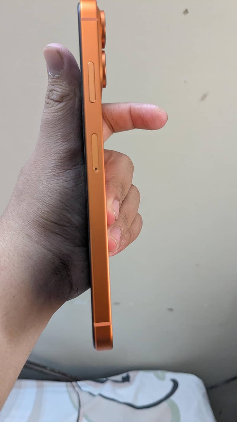 Apple iPhone XS Max 5