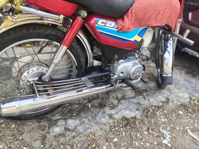 Honda CD 70 bike