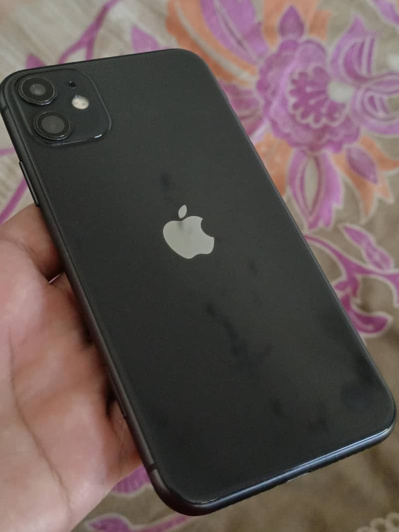 Apple iPhone 11 3