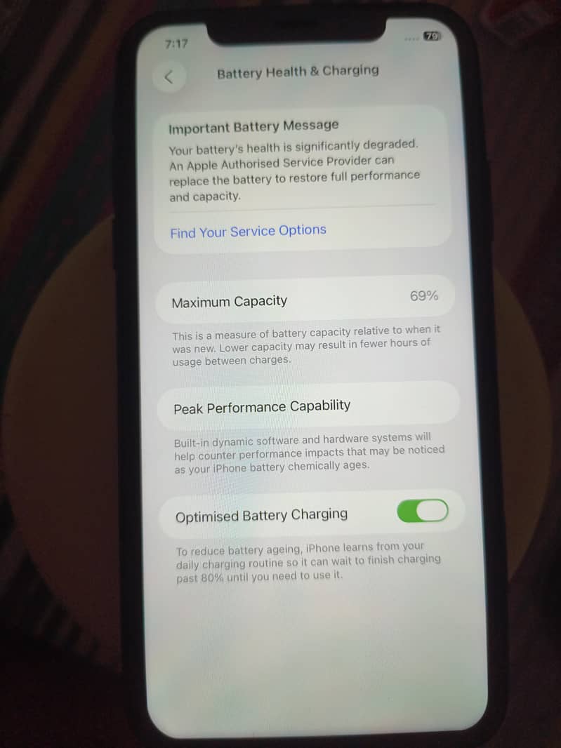 Apple iPhone 11 4