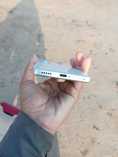 Vivo Y400