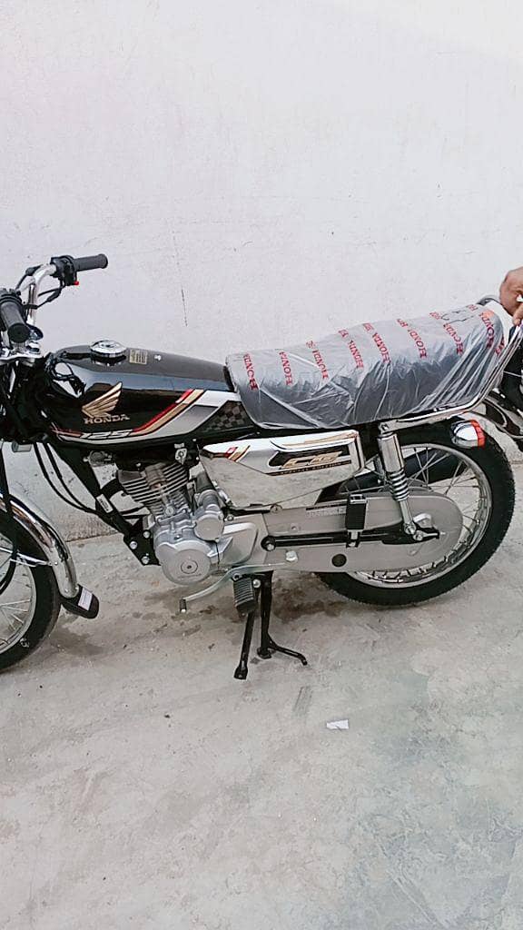 CG125 0