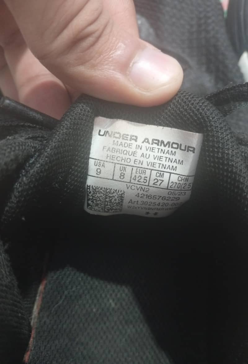 Running joggers 1