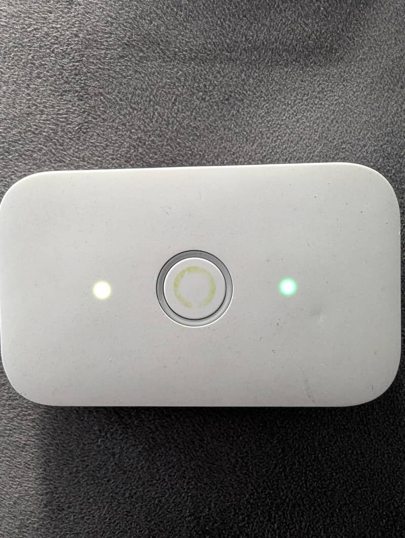 Huawei E5573 pocket WiFi device - Mobile Phones - 1120548356