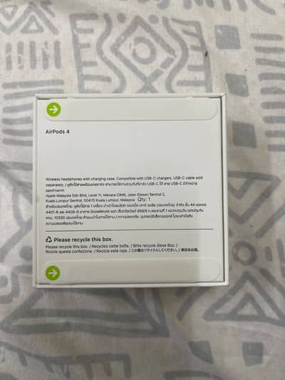 Airpods 4 boxpack