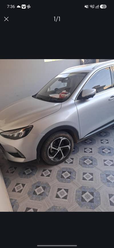 MG HS 2025