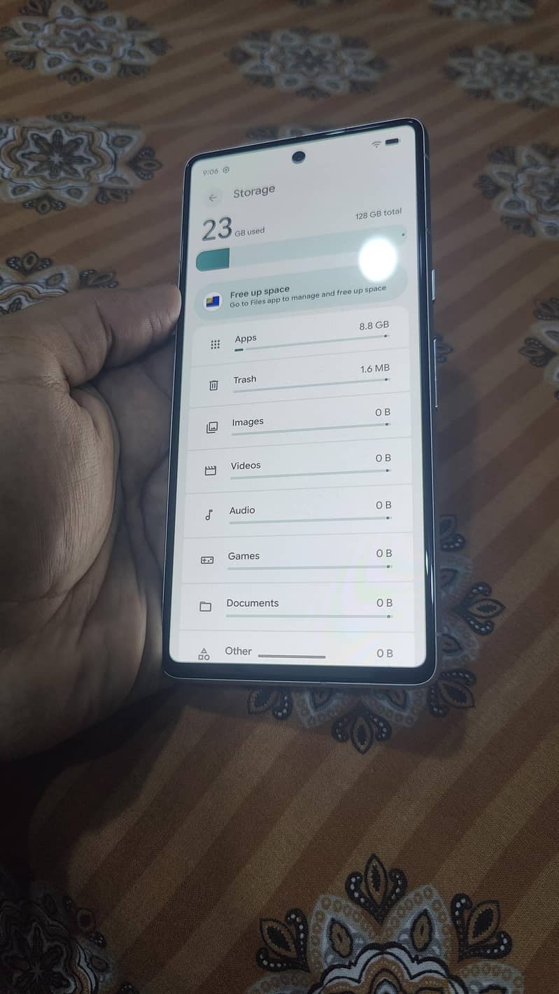 Google Pixel 7 3
