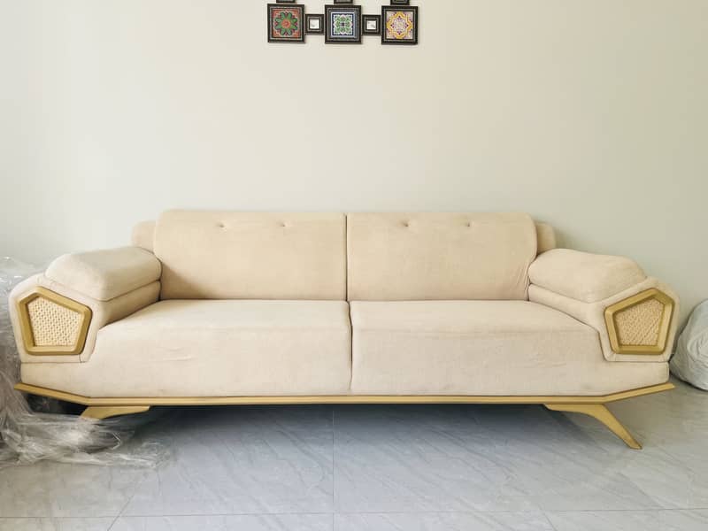 Sofa set\7 Seater sofa\Wooden sofA 0
