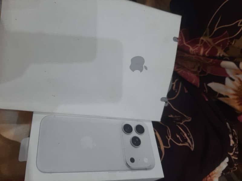Apple iPhone 18 Pro 2