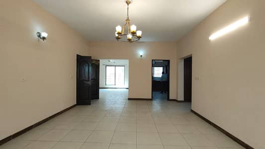 01-Kanal Brig House Available For Sale in Askari-10 Lahore Cantt.