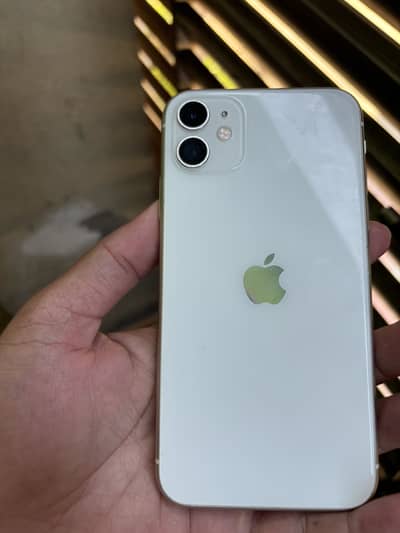 Apple iPhone 11