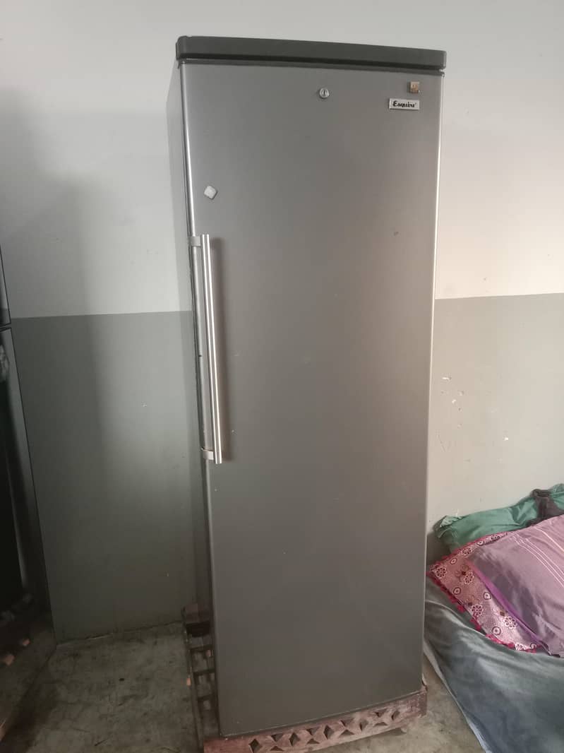 Esquire refrigerator imported 0